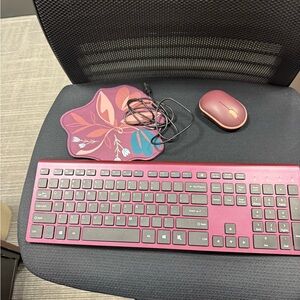 Wireless burgundy Keyboard and Mouse Set